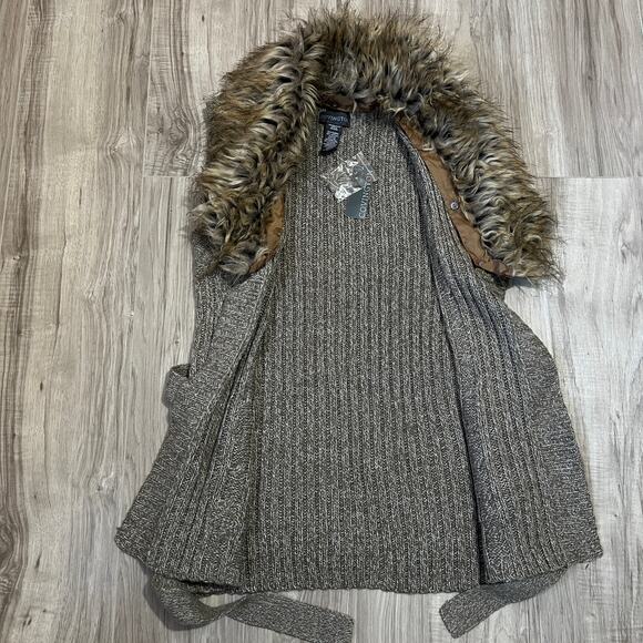 Covington Faux Fur Collar Knit Sweater Vest Womens Size M Gray Marled Sleeveless - Picture 6 of 9